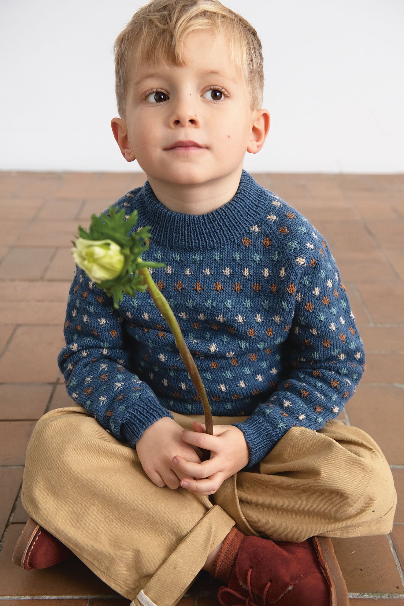 Sandnes 2303 - Mjukt till barn sv.