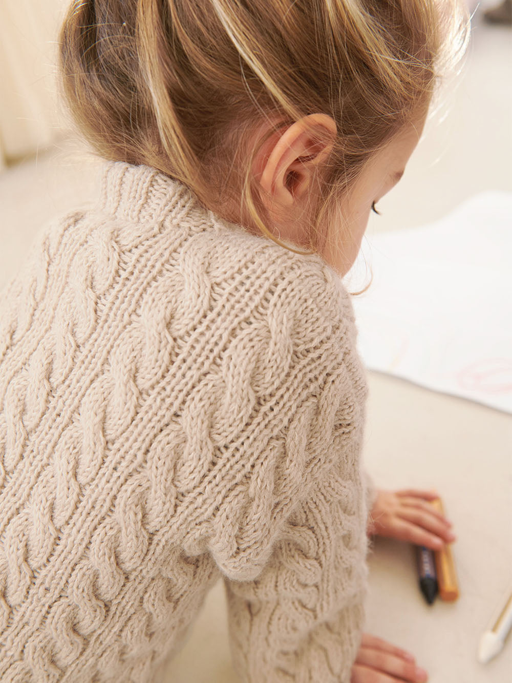 Sandnes 2401-1A - Bonnie sweater junior