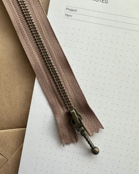 PetiteKnit Blixtlås 35 cm - Hasselnöt