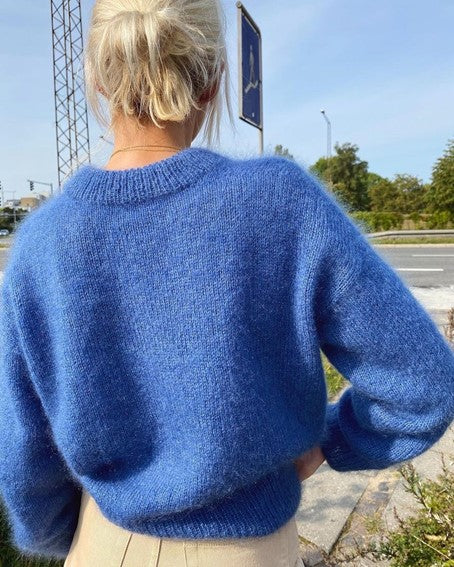 Stockholm Sweater V-Neck