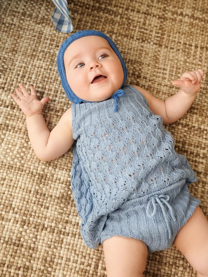 Sandnes 2407 - 5 a, b & c - Lilja singlet baby, diaper pants & bonnet - Butik Maglia