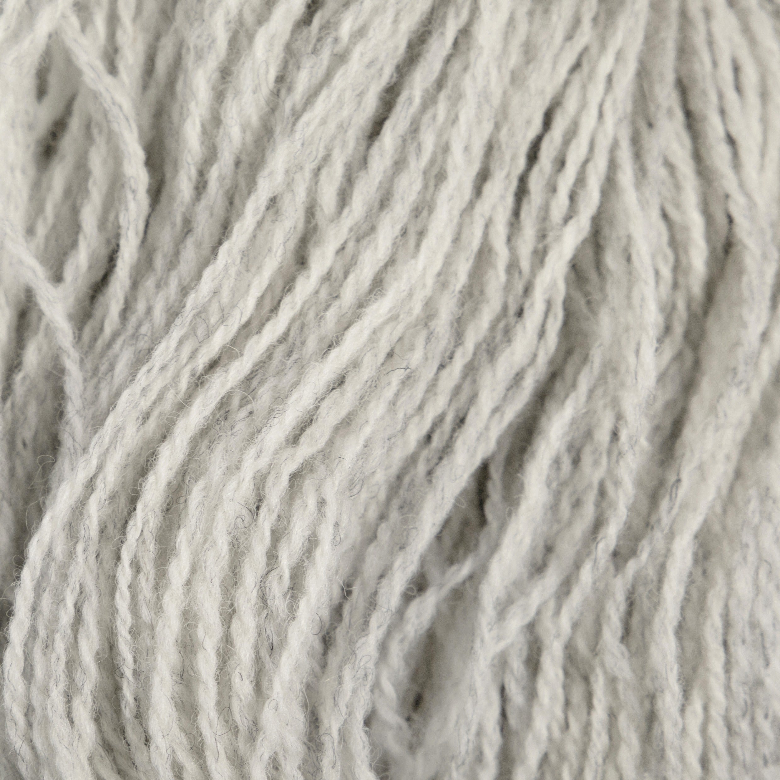 Svensk Ull 2tr 100 g - 104 Silver stream