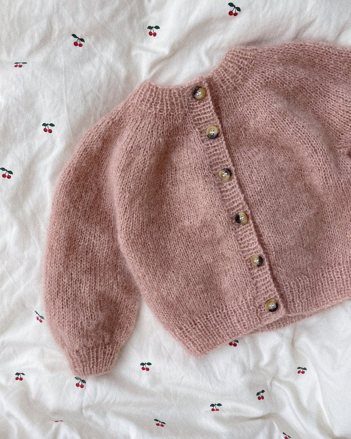 Novice Cardigan Mini Mohair edition DK