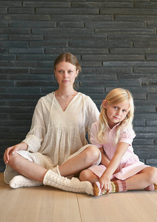 Sandnes Tema 64 Sockor (svenska)