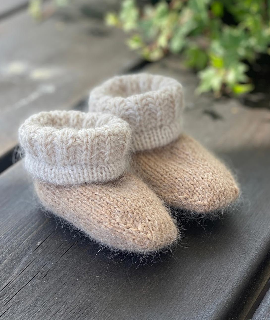 Happy Feet Lazy days - barn
