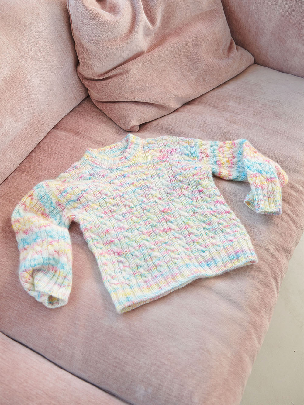 Sandnes 2401-1A - Bonnie sweater junior