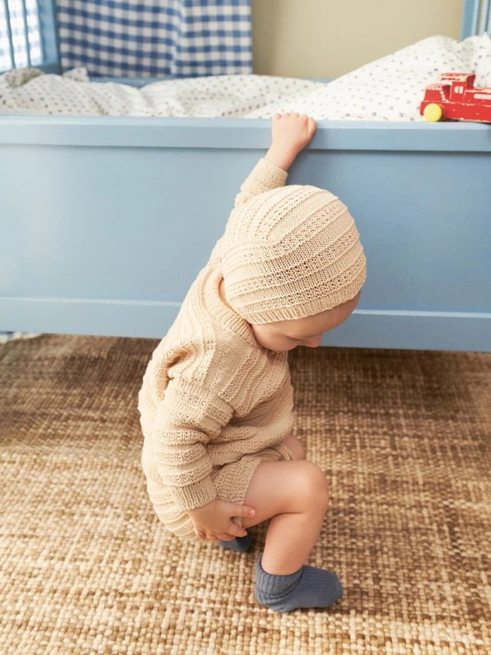 2407 - 1 a, b & c - Fillip sweater baby, diaper pants & bonnet - Butik Maglia