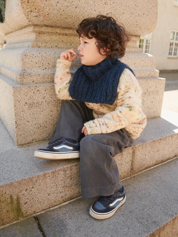 2408 - 10 a&b Hannah Neck Junior - Butik Maglia