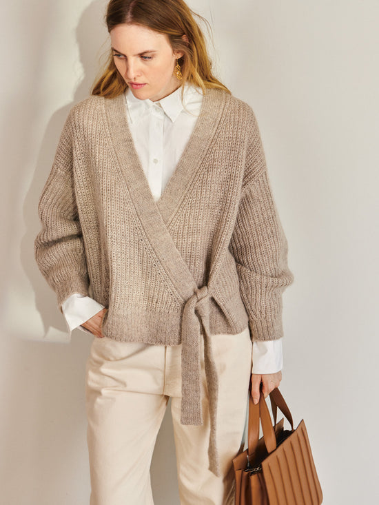 Sandnes 2409 - 4 Lumen Cardigan