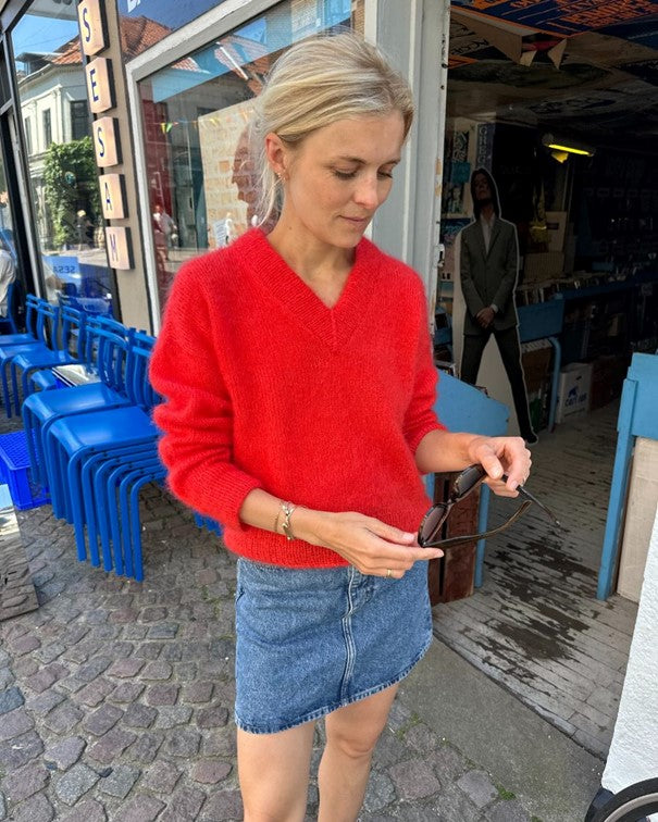 Stockholm Sweater V-Neck