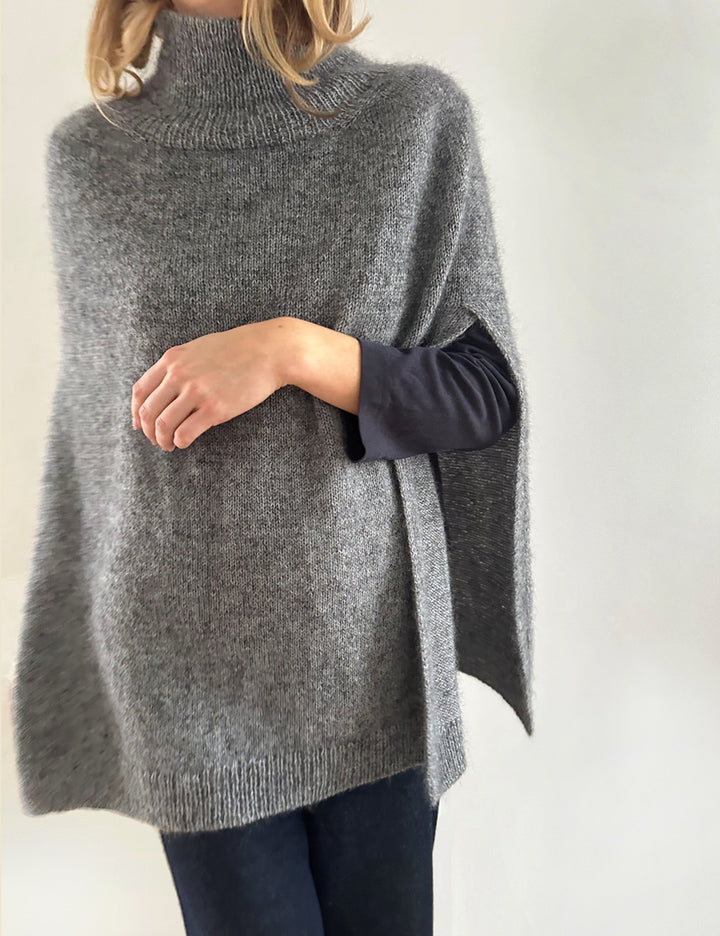 Le Knit - Darcy Cape DK