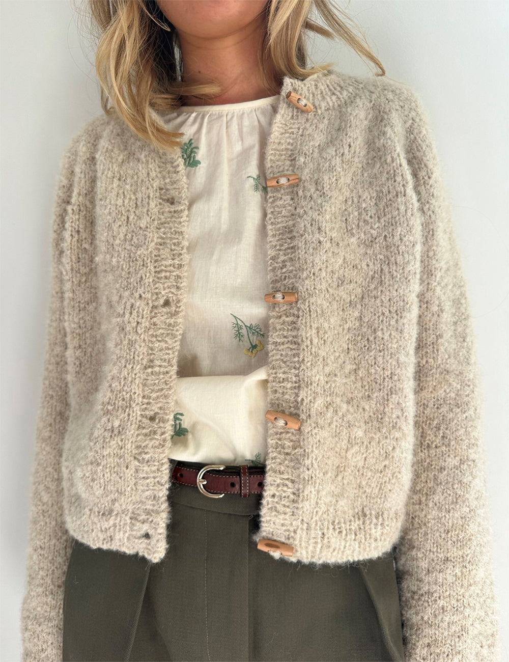 Foundation Cardigan mobile