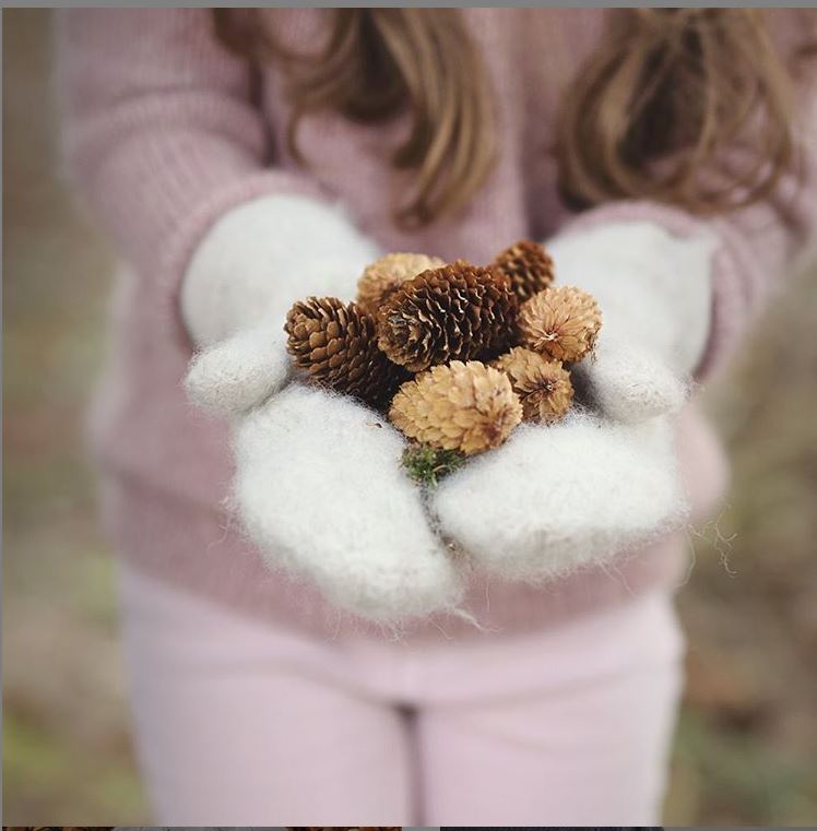 Klompelompe Snøsøsteren strikkebok - Butik Maglia