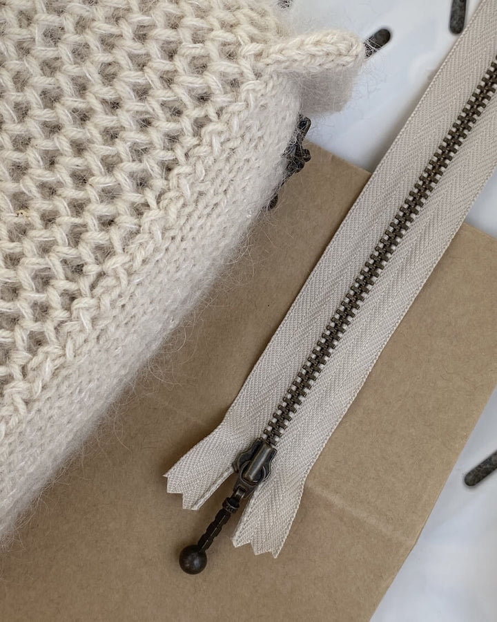 PetiteKnit Blixtlås 17 cm - Sand - Butik Maglia