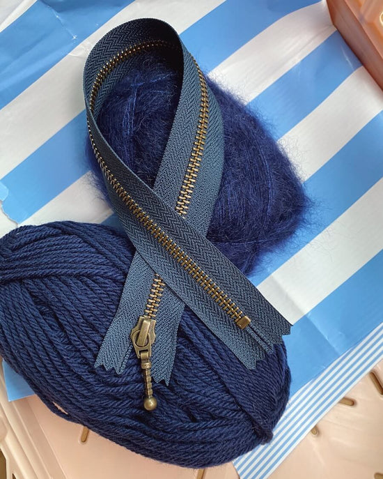 PetiteKnit Blixtlås 35 cm - Navy - Butik Maglia