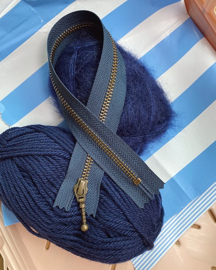 PetiteKnit Blixtlås 35 cm - Navy - Butik Maglia