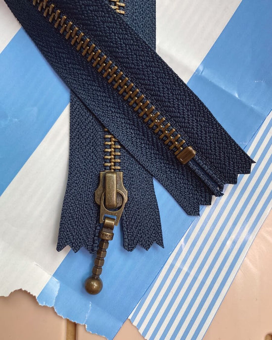 PetiteKnit Blixtlås 35 cm - Navy - Butik Maglia