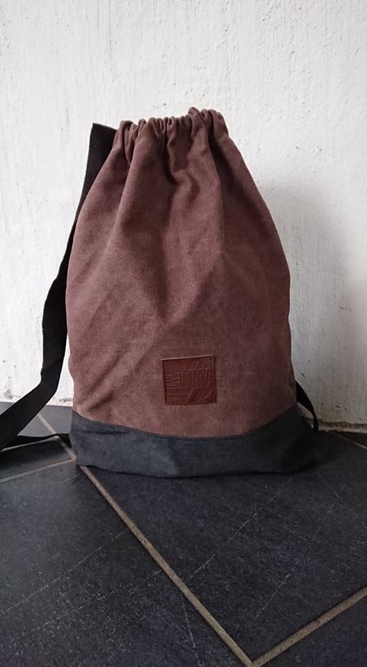 Ryggsäck i kanvas Brun - Butik Maglia