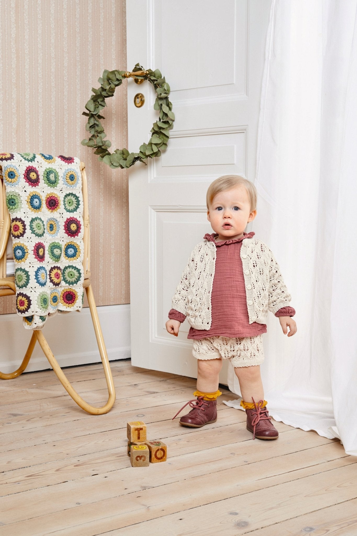 Sandnes 1909 Smårollinger svenska - Butik Maglia