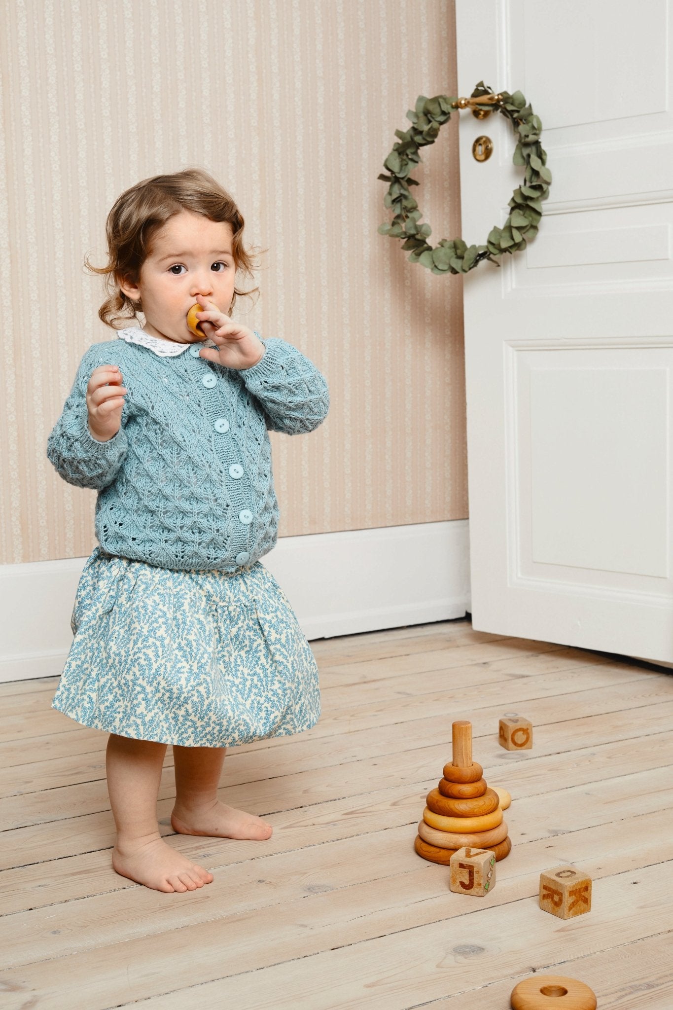 Sandnes 1909 Smårollinger svenska - Butik Maglia