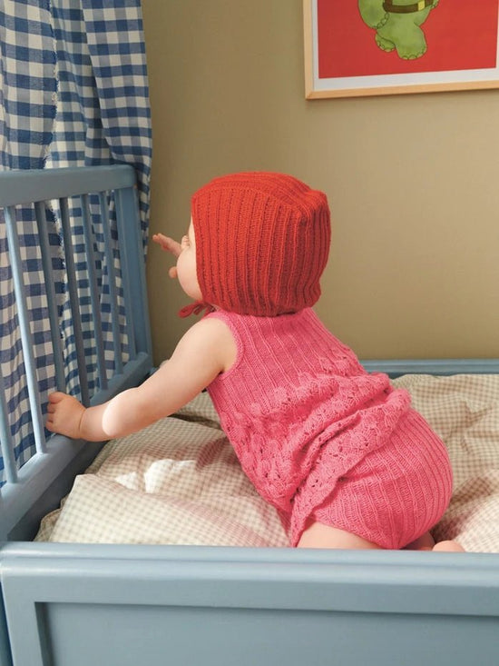 Sandnes 2407 - 5 a, b & c - Lilja singlet baby, diaper pants & bonnet - Butik Maglia