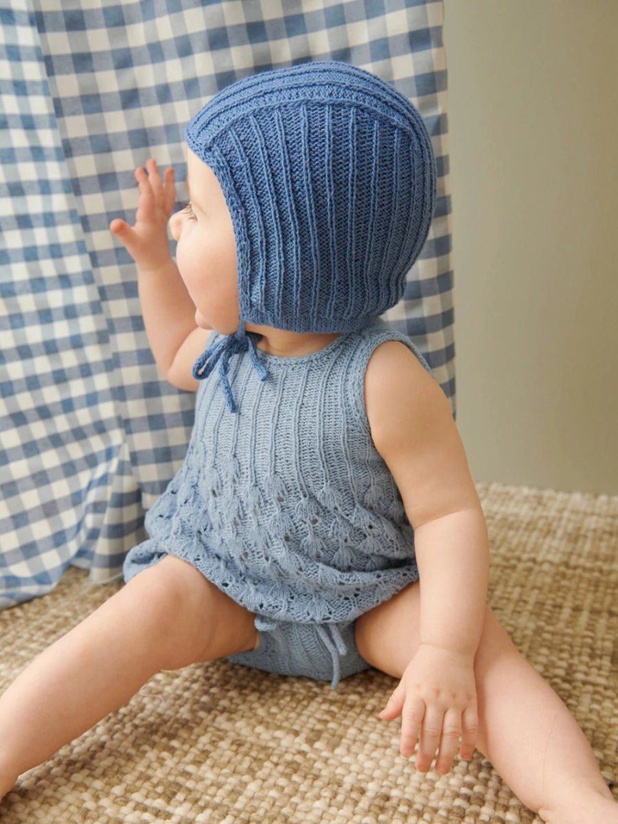Sandnes 2407 - 5 a, b & c - Lilja singlet baby, diaper pants & bonnet - Butik Maglia