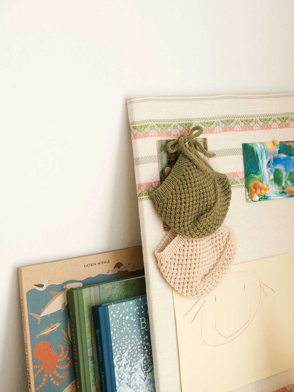 Sandnes 2413 - 5 April cardigan baby - Butik Maglia